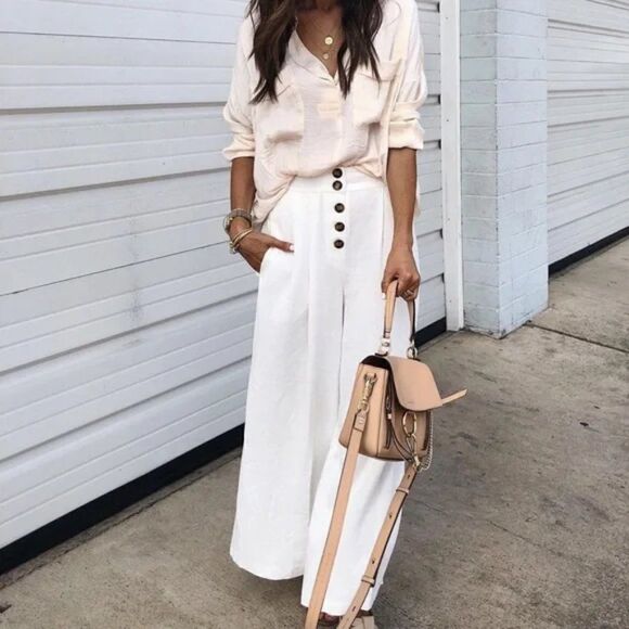 Topshop Pants - 💛TOPSHOP💛 Horn Button Crop Wide Leg Trousers - [size 6 in Ivory]